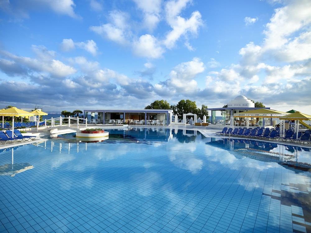 Serita Resort 5*