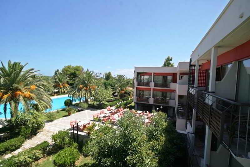 May Beach Hotel Hotel 4*