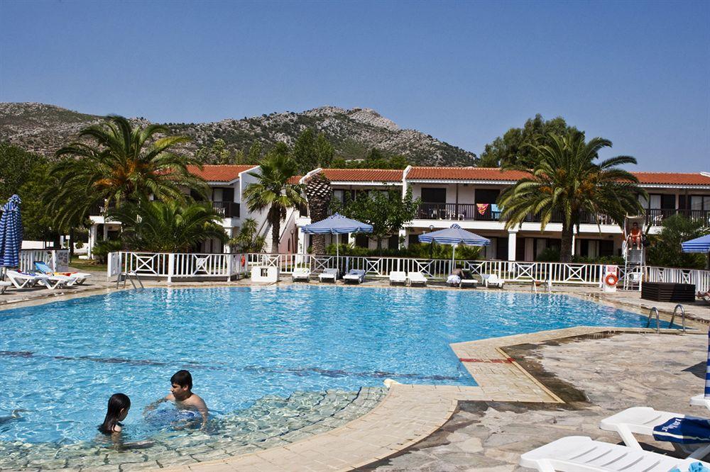 Golden Coast & Hotel
