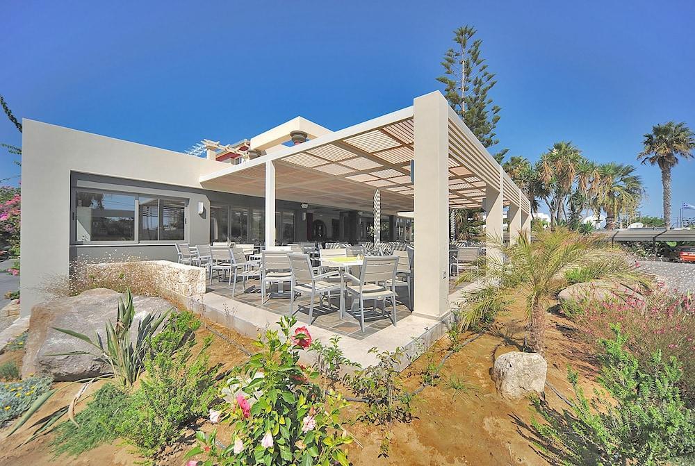 Apollon Hotel