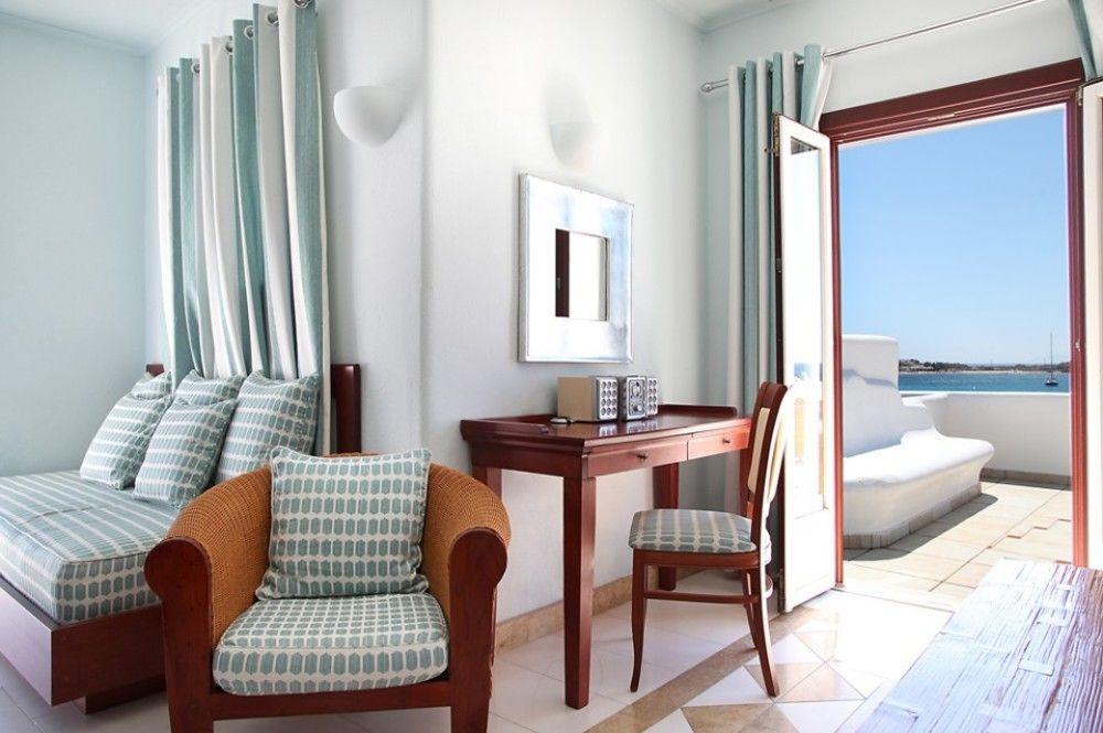 Petinos Platys Gialos (Mykonos)