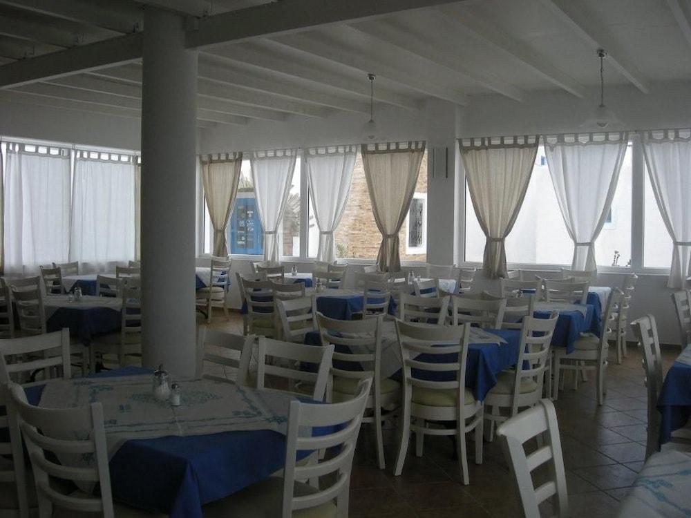 Naxos Holidays 3* Naxos City