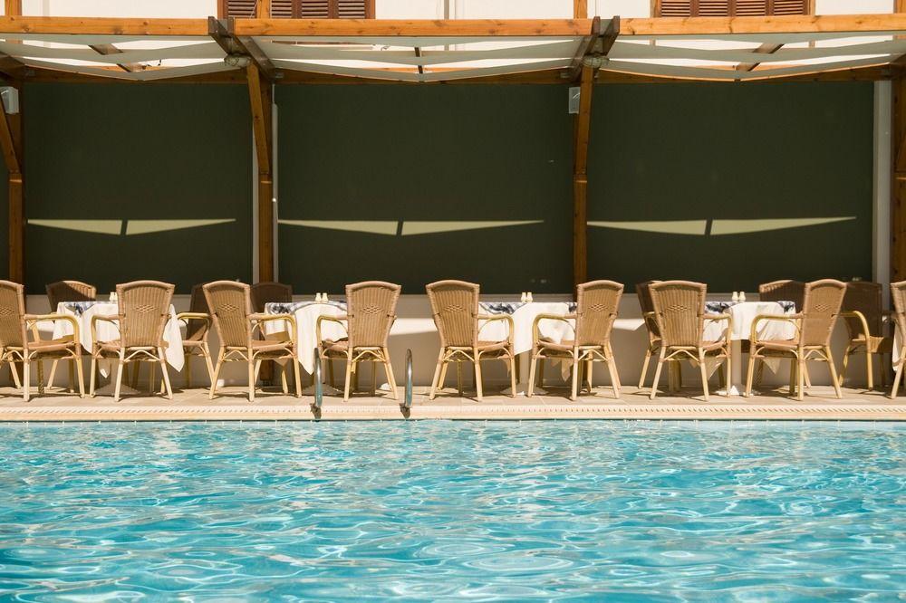 Western Plaza 4*
