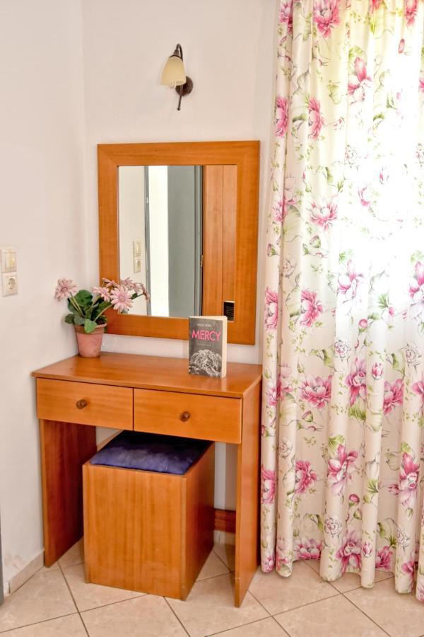 Kasapakis & Aparthotel 3*