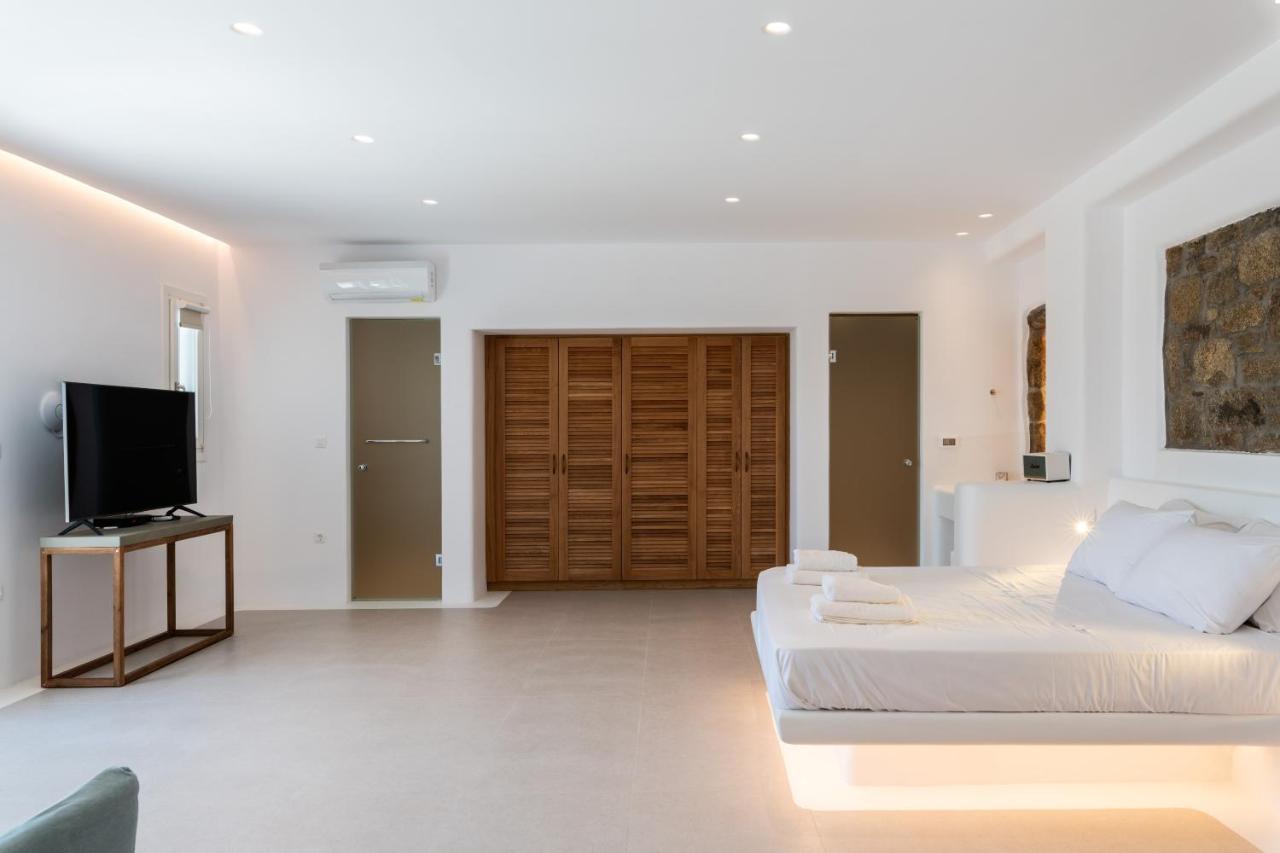 Mykonos Divino