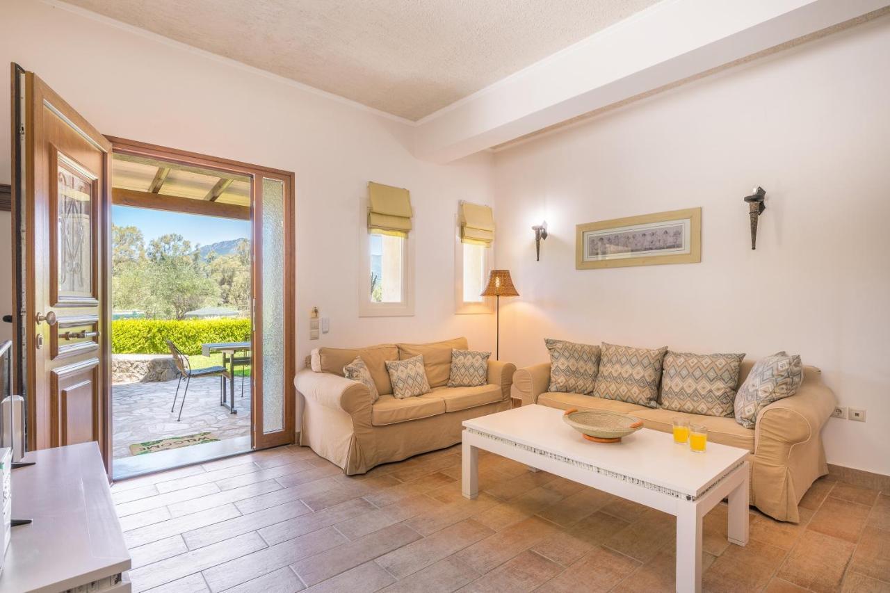 St. Nicholas House & Guest Apart. Villa *