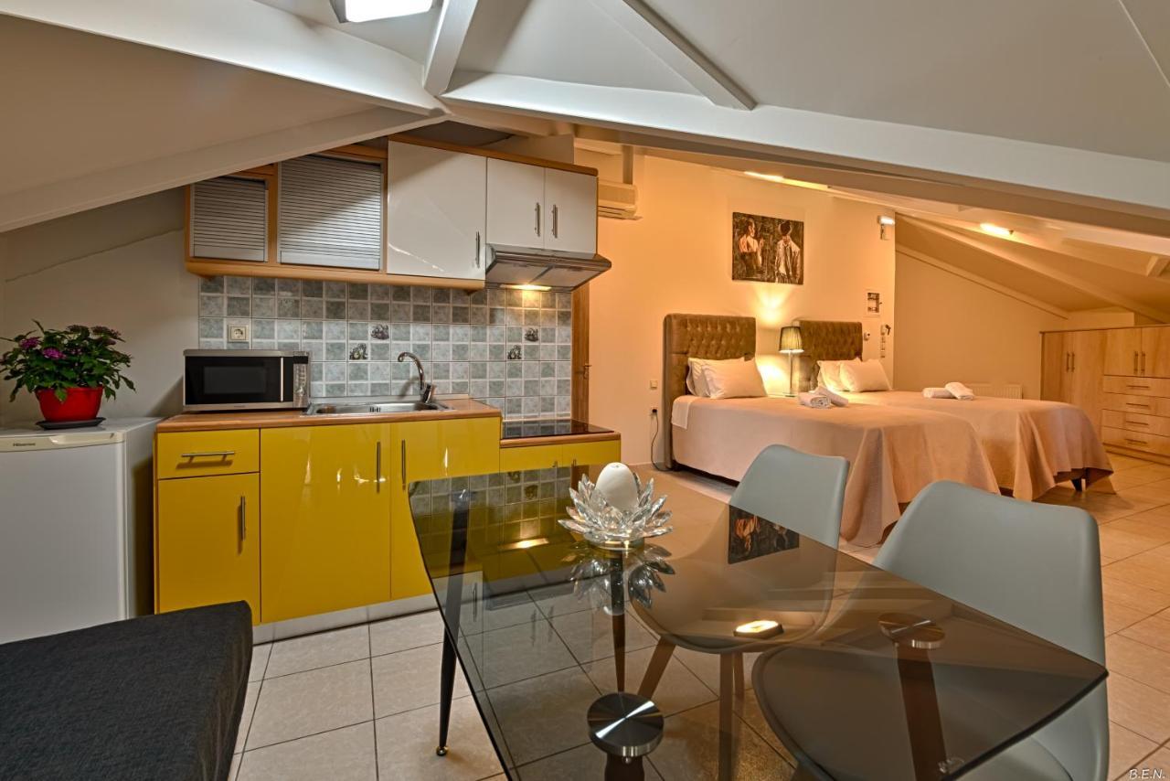 Alexia's Aparthotel