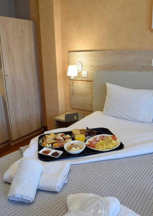 John's Hotel 3*
