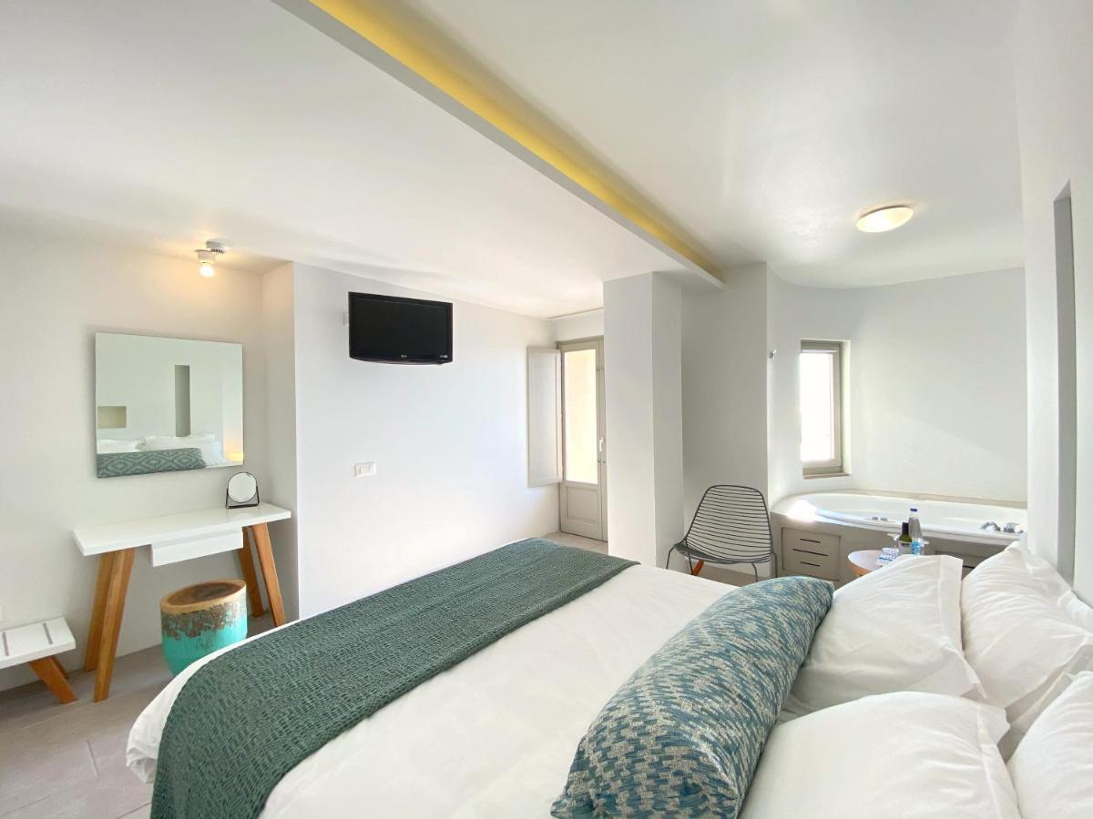 Panorama Boutique Hotel 4*