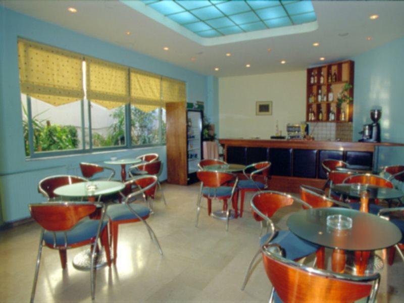Apollo Hotel 3*