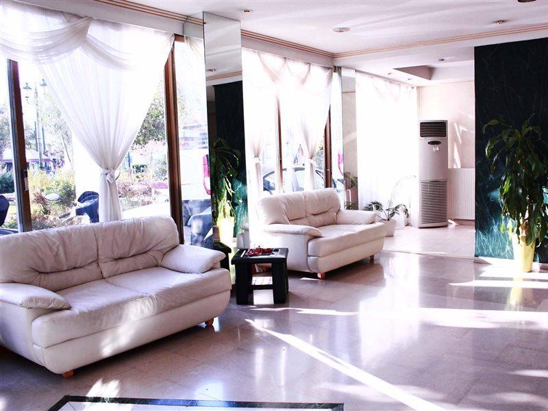 Apollo Hotel 3*