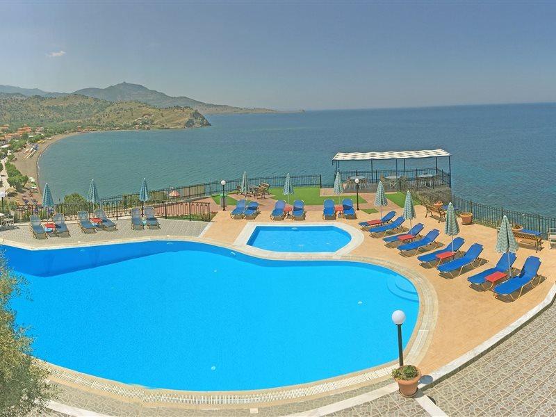 Hill Aparthotel 2*