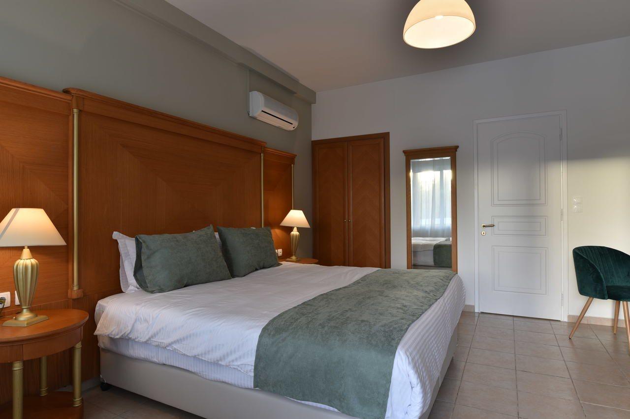 Okeanis II Aparthotel