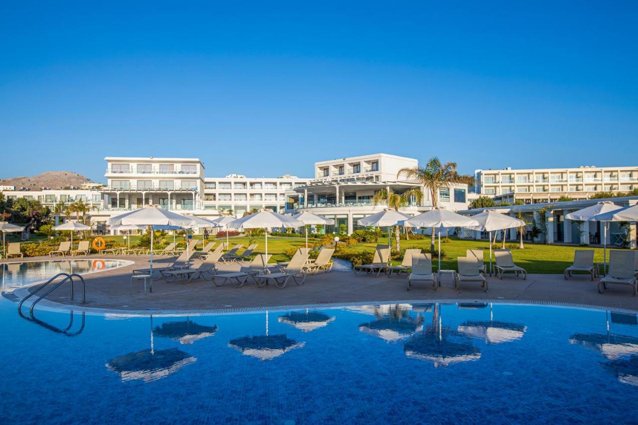 Asterias Hotel 5*