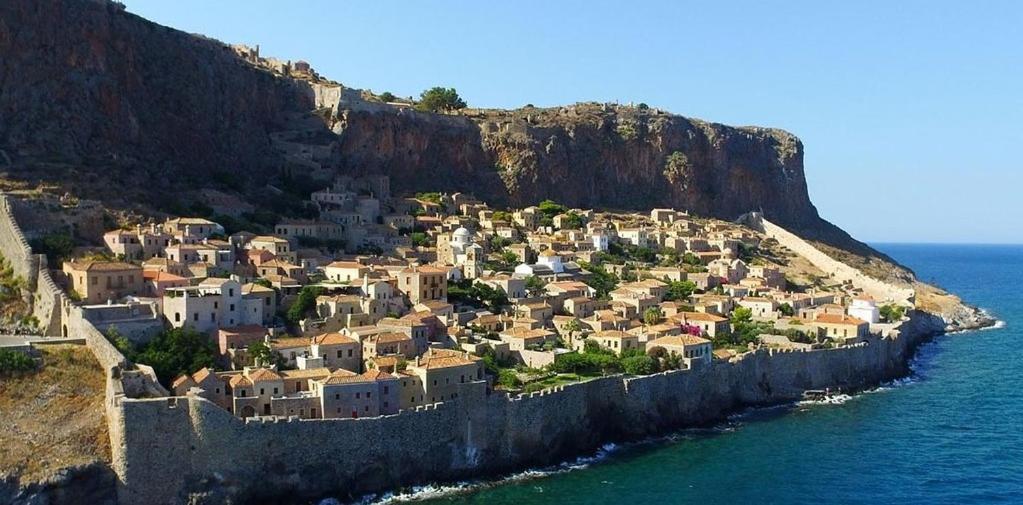 Liotrivi Historical Mansion And Boutique 4*