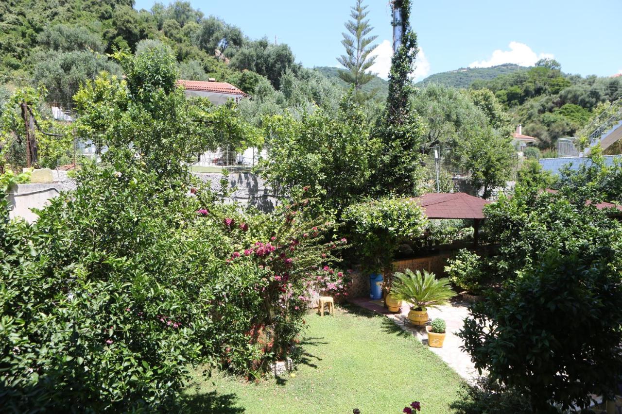 Korali House Paralia Vrachou