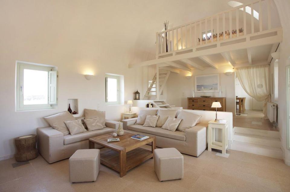 Wonderful Santorini Villa 5 En-Suite Bedrooms Villa Elysium Heated Pool Caldera Views Akrotiri Villa