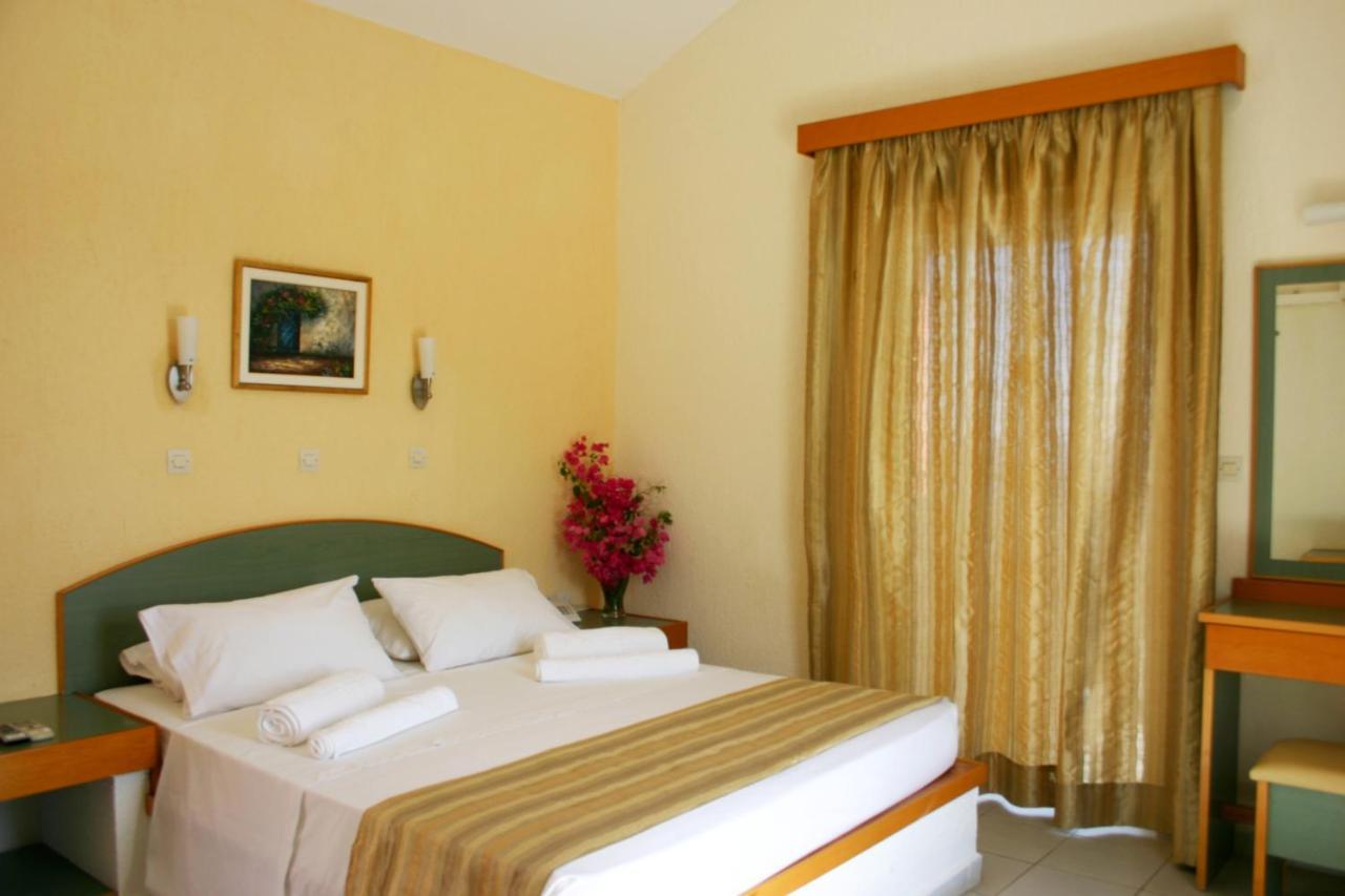 Hotel Porto Skala Village