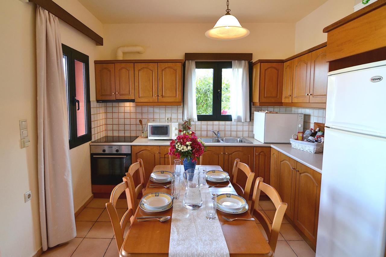 Christina Villas- Minoan Inland Holiday home Pentamodi
