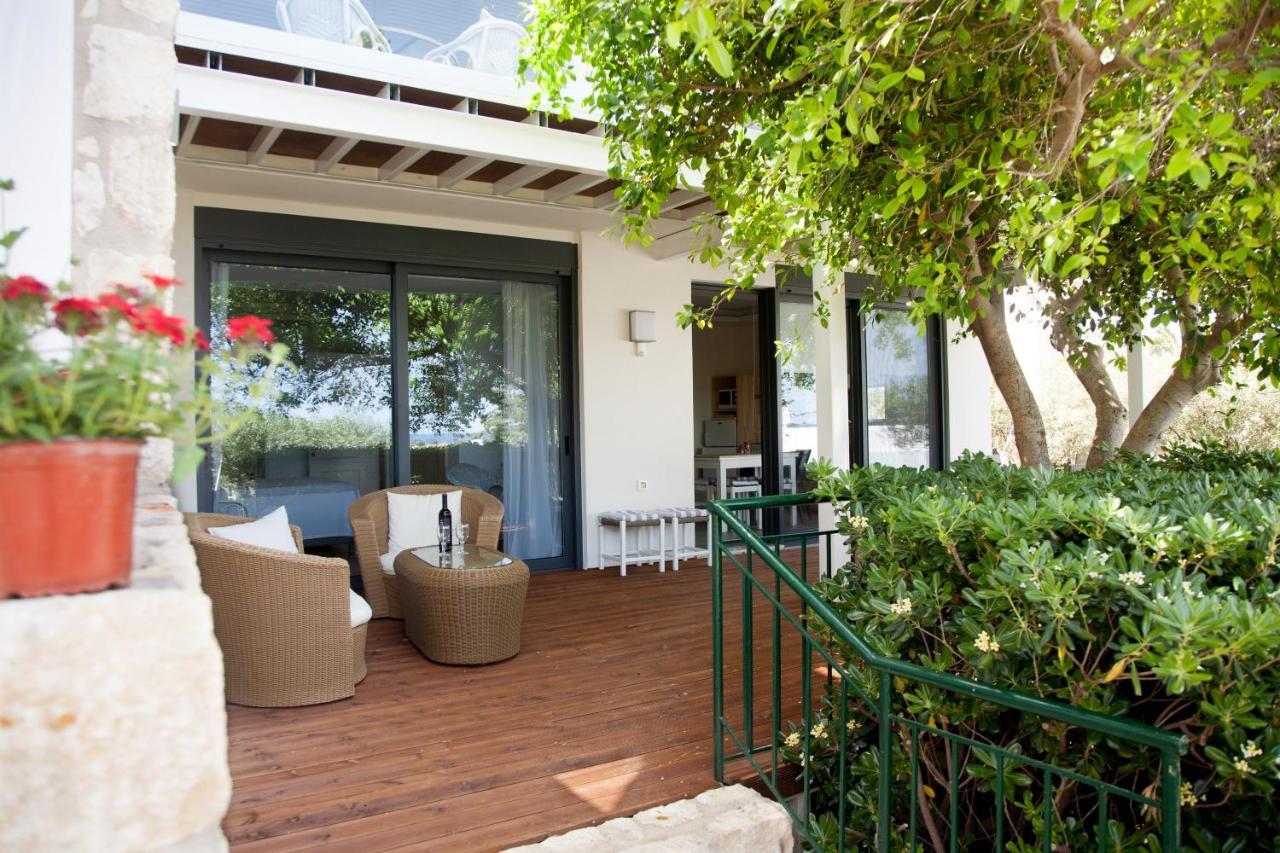 Artemis Village & Aparthotel