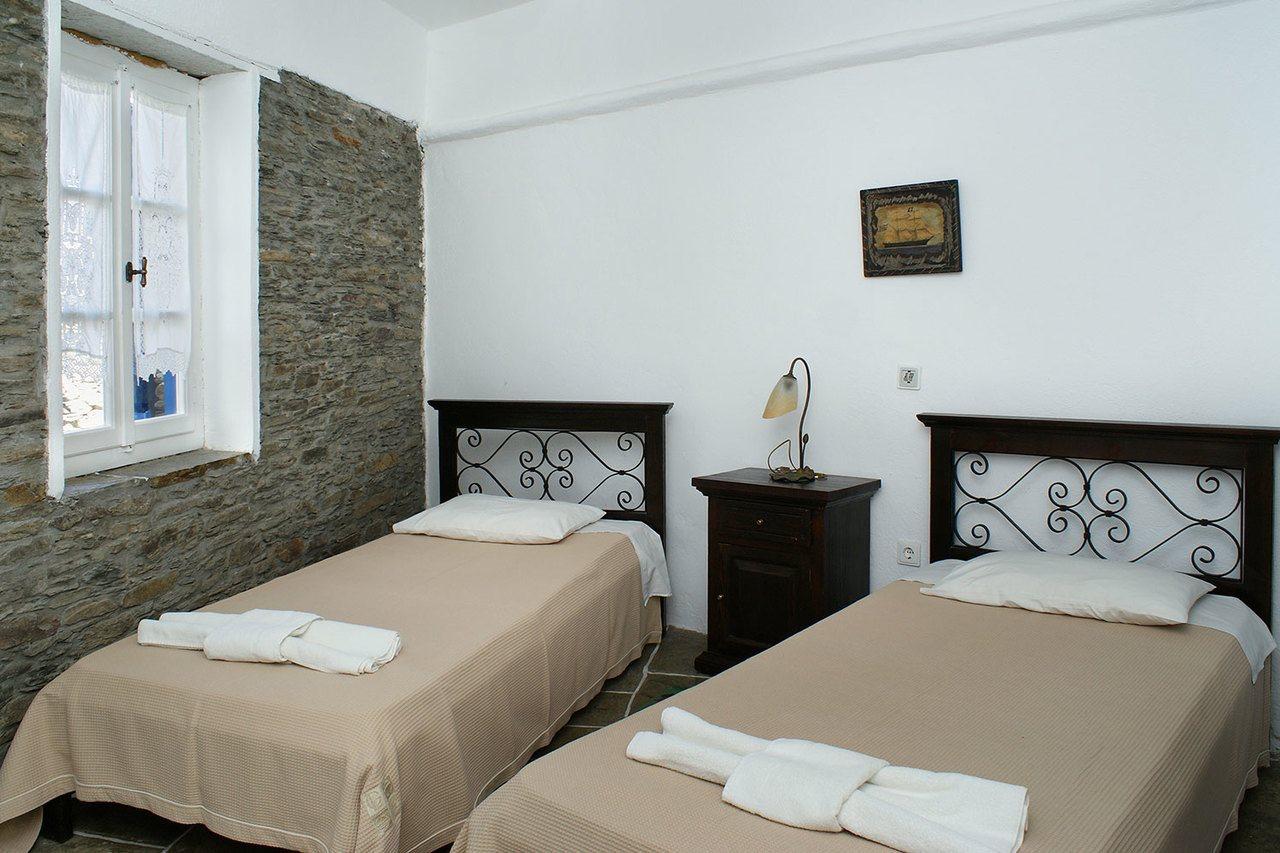 Fassolou Aparthotel