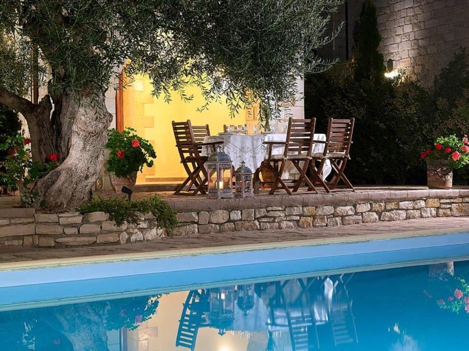 Villa Vederi Estate Villa Kalipso *