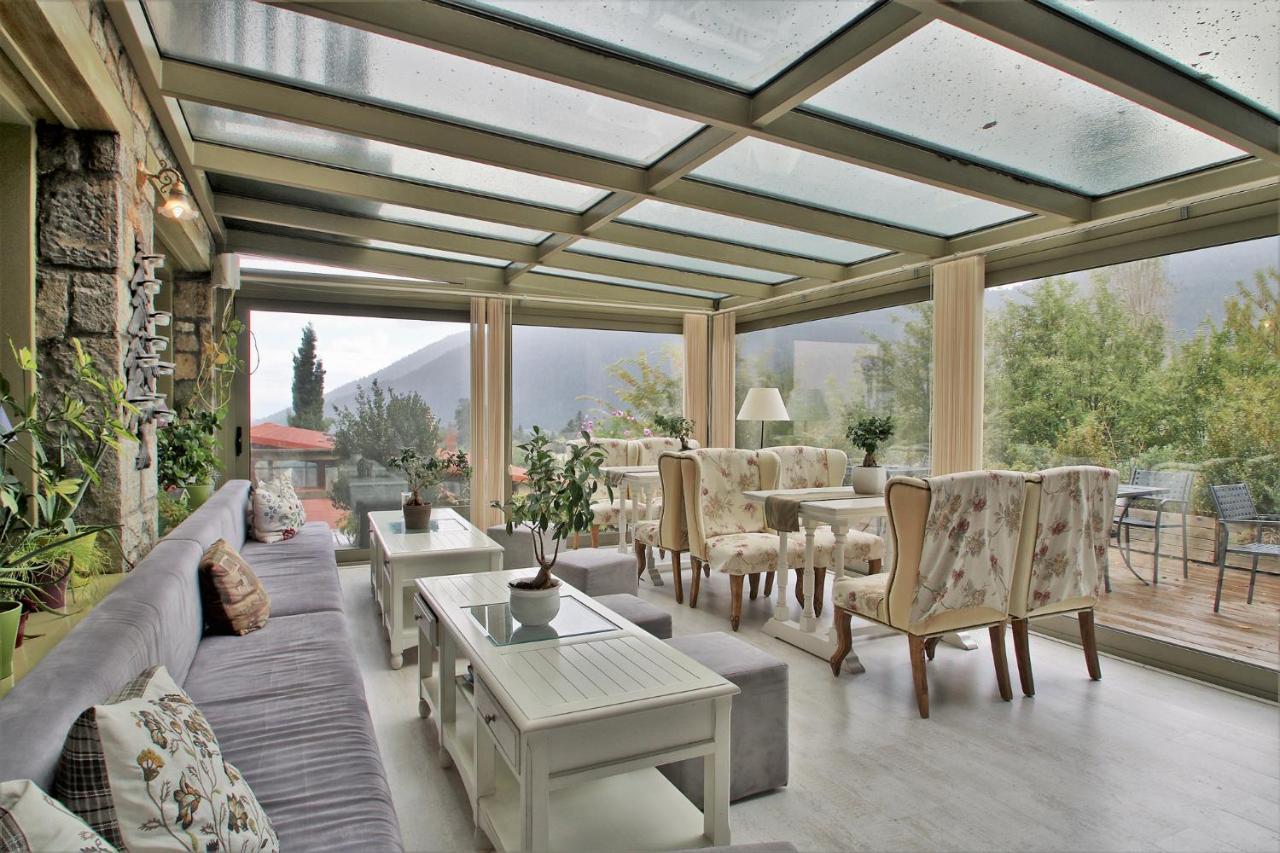 Boutique Skamnos Hotel 4*