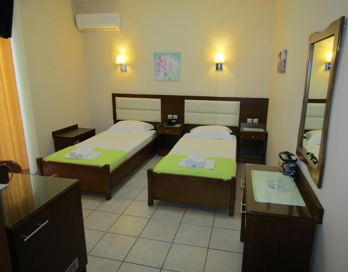 Gold Stern Paralia Katerinis