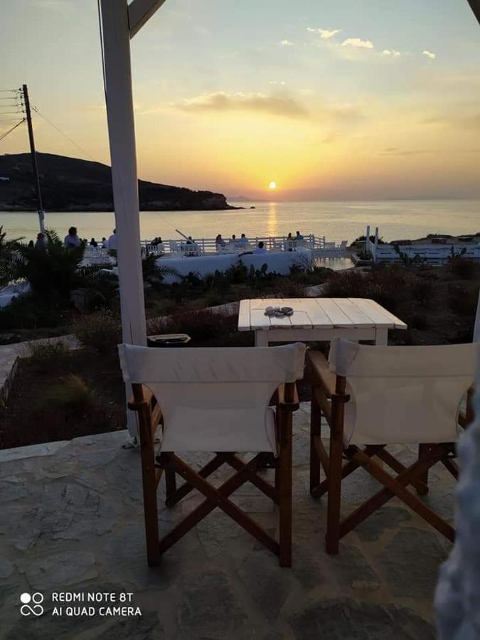 Sunset & Hotel *