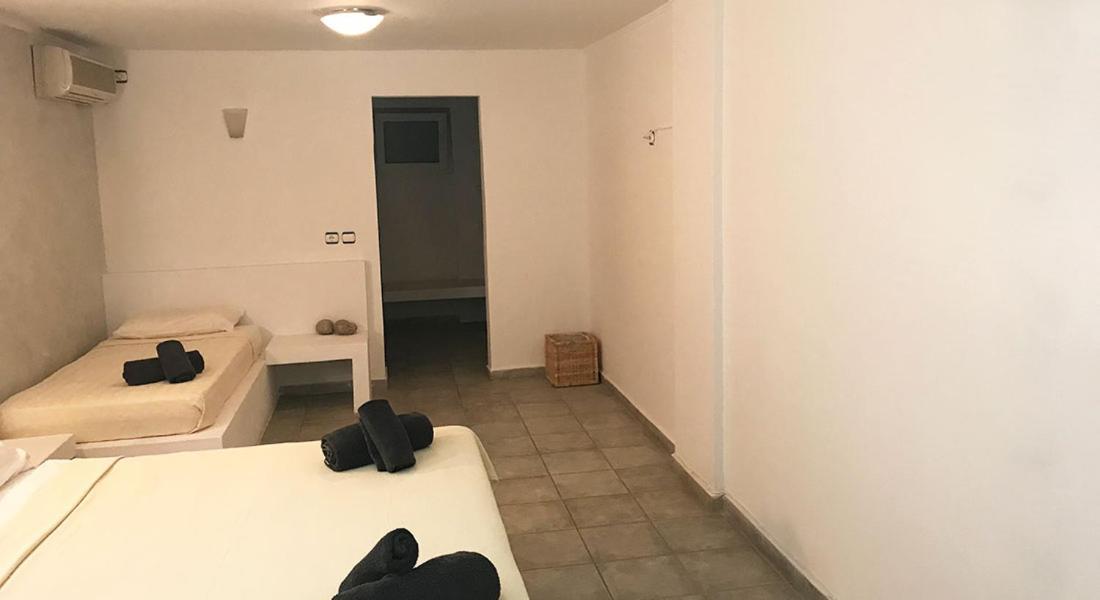 Nerissa Hotel Adamantas (Milos)