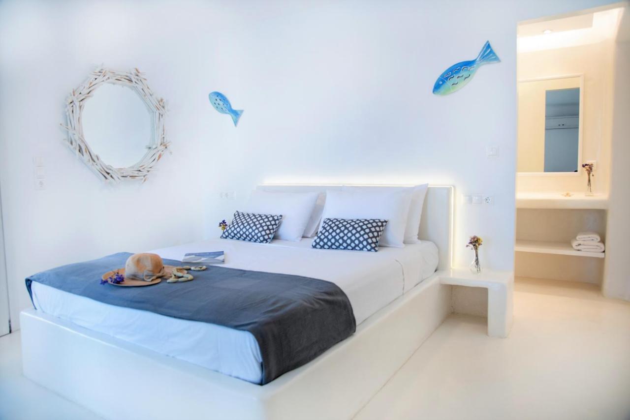 Mando Pool Villas W Sea Views - Five Bedrooms Villa Super Paradise Beach (Mykonos)
