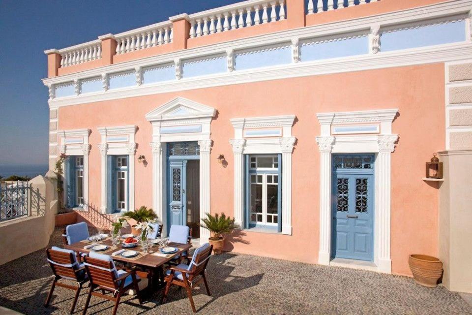Villa Luxury Santorini Sunset Jacuzzi Panoramic Sunsetsea View 4 Bdr