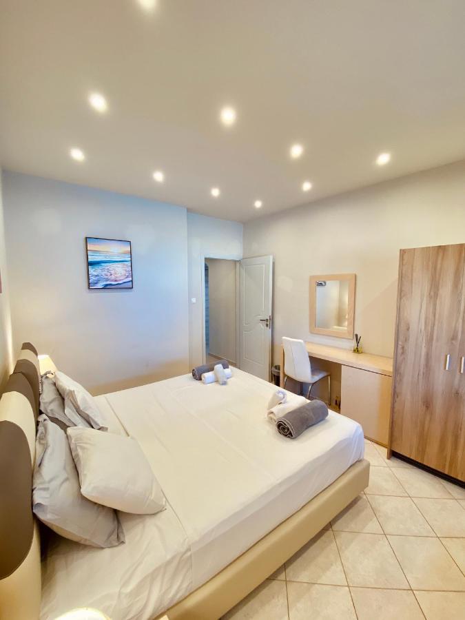 Sunny Place Hotel