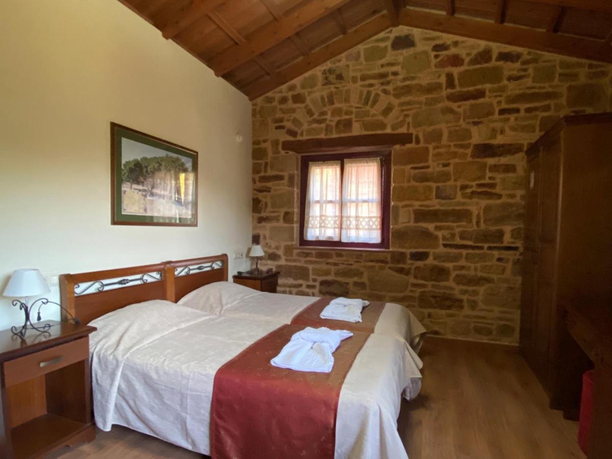 Archontiko Riziko Kampochora (Chios)