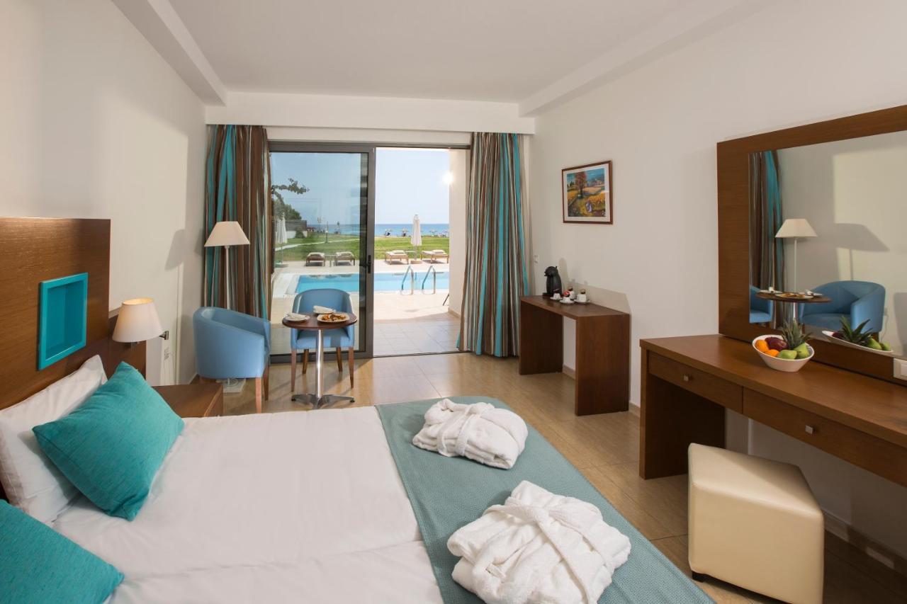 Asterias Hotel 5*