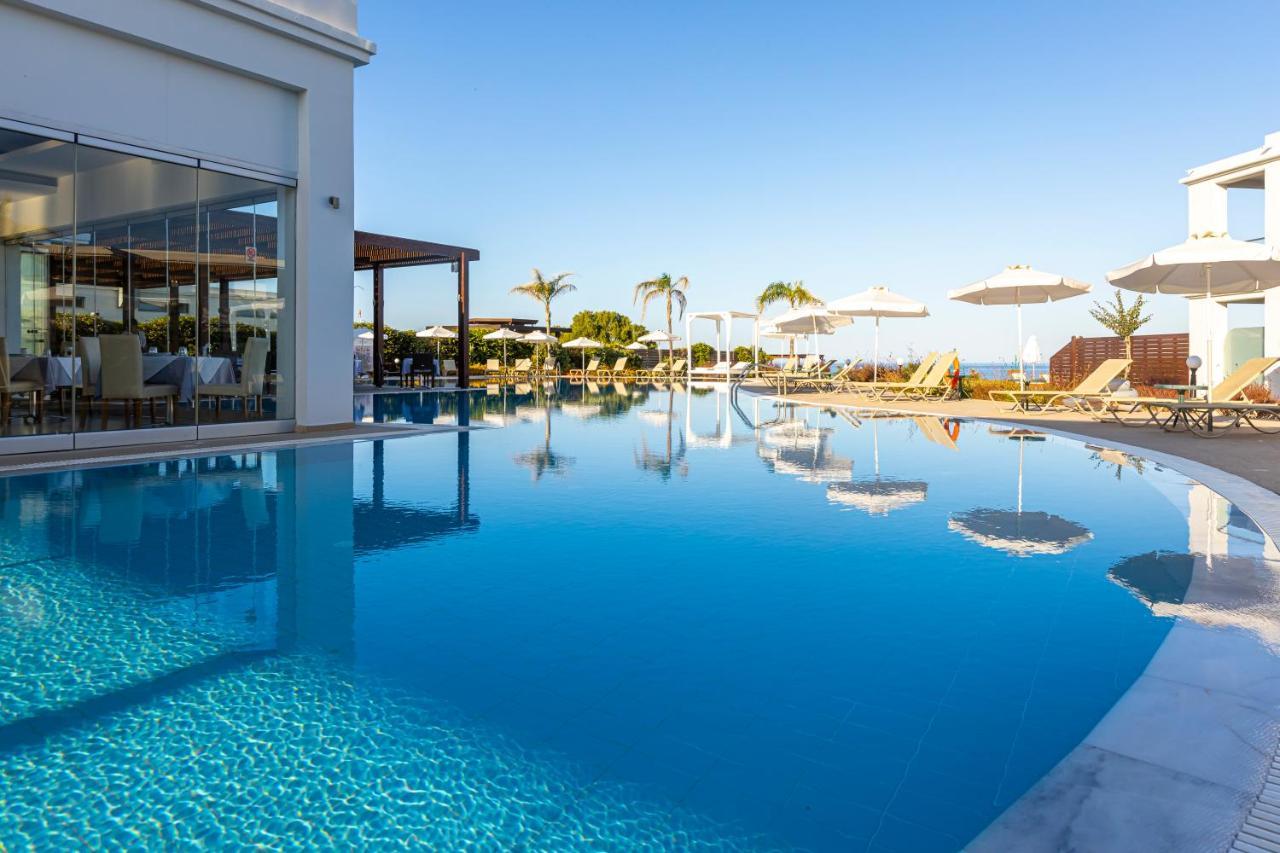 Asterias Hotel