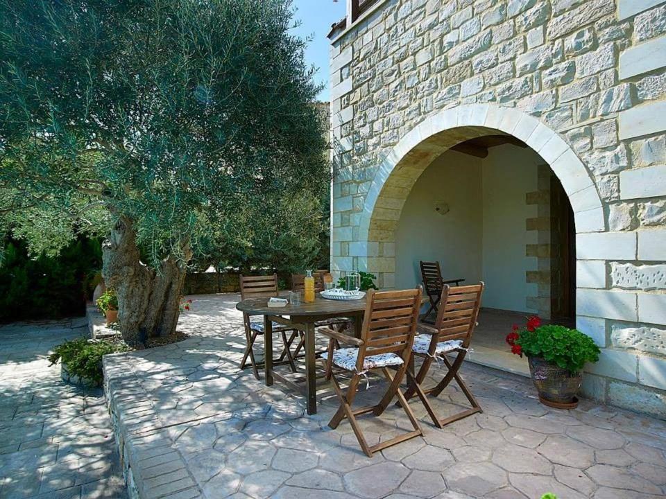 Vederi Estate Villa Kalipso *