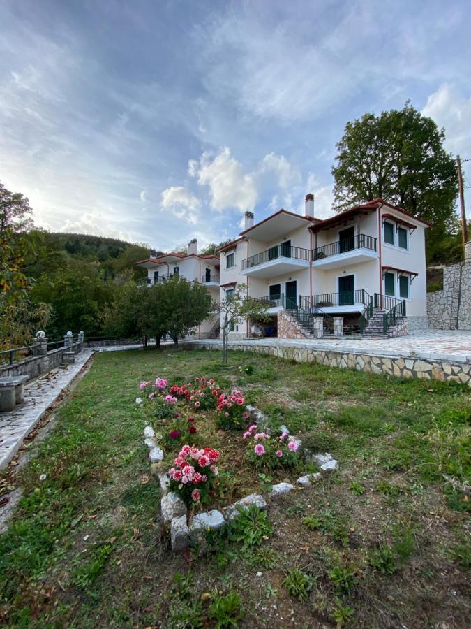 Nefeles Bed & Breakfast 4*
