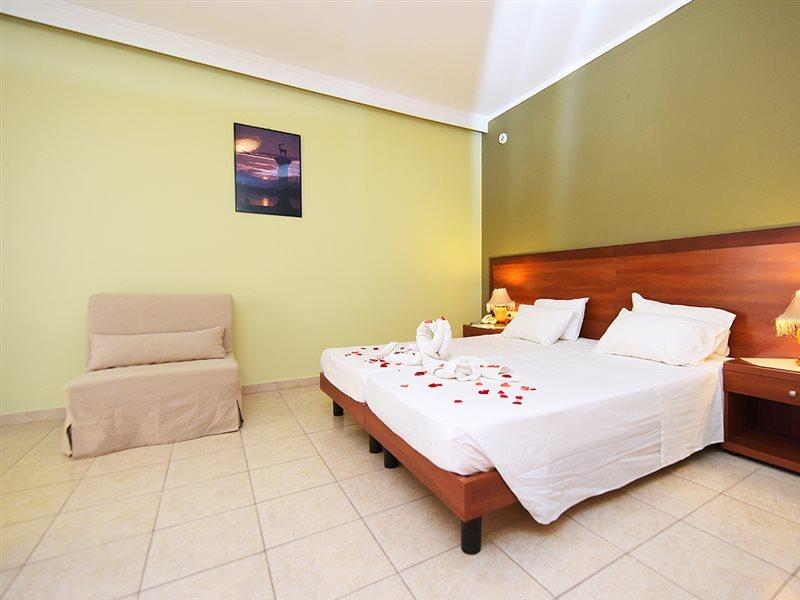 Aparthotel Esmeralda Kremasti (Rhodes)