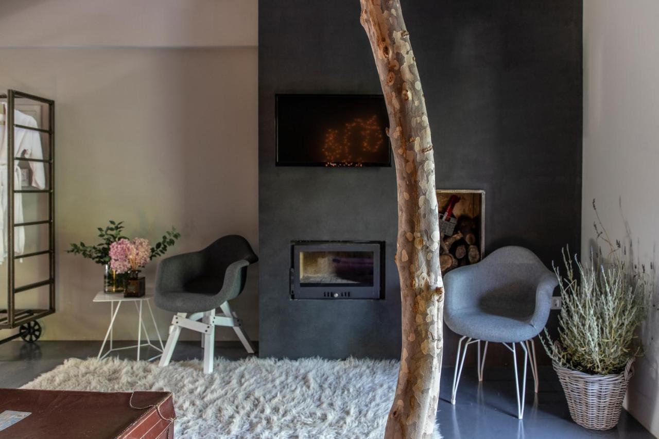 Oniropetra Boutique Hotel 3*