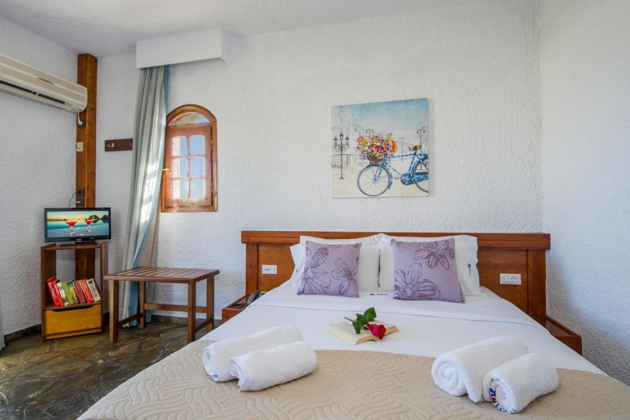 Aparthotel Folia Chania 3*