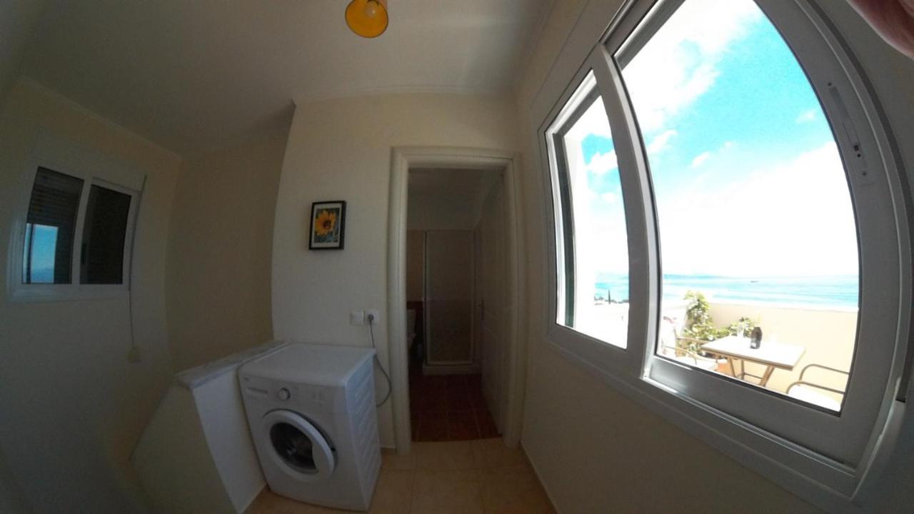 Beach Two Bedroom Maisonette With Sea View