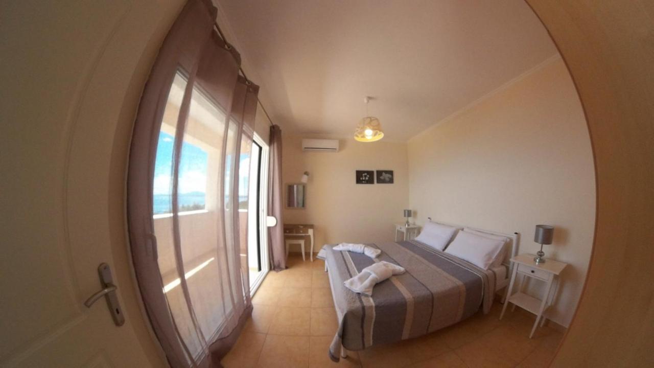 Beach Two Bedroom Maisonette With Sea View Holiday home