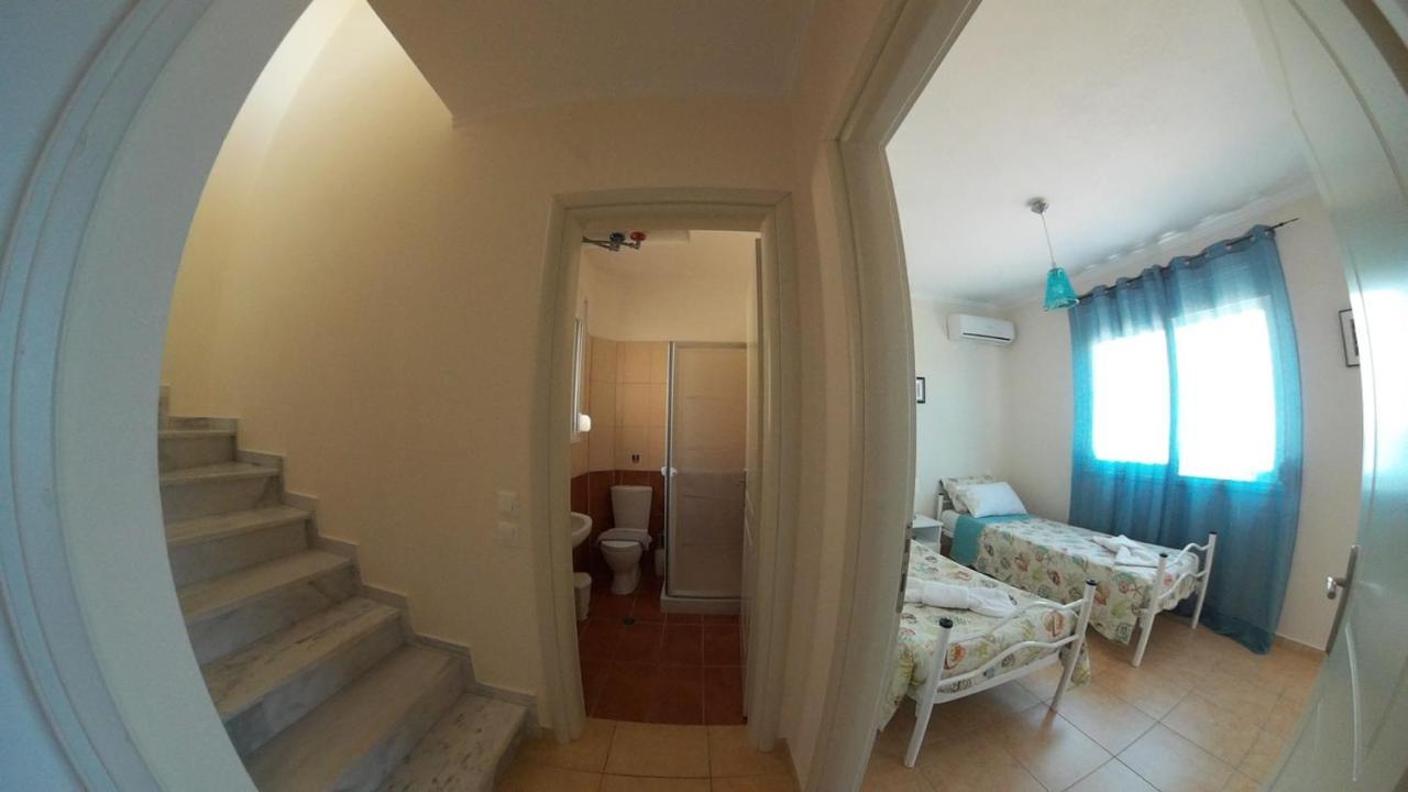 Beach Two Bedroom Maisonette With Sea View *