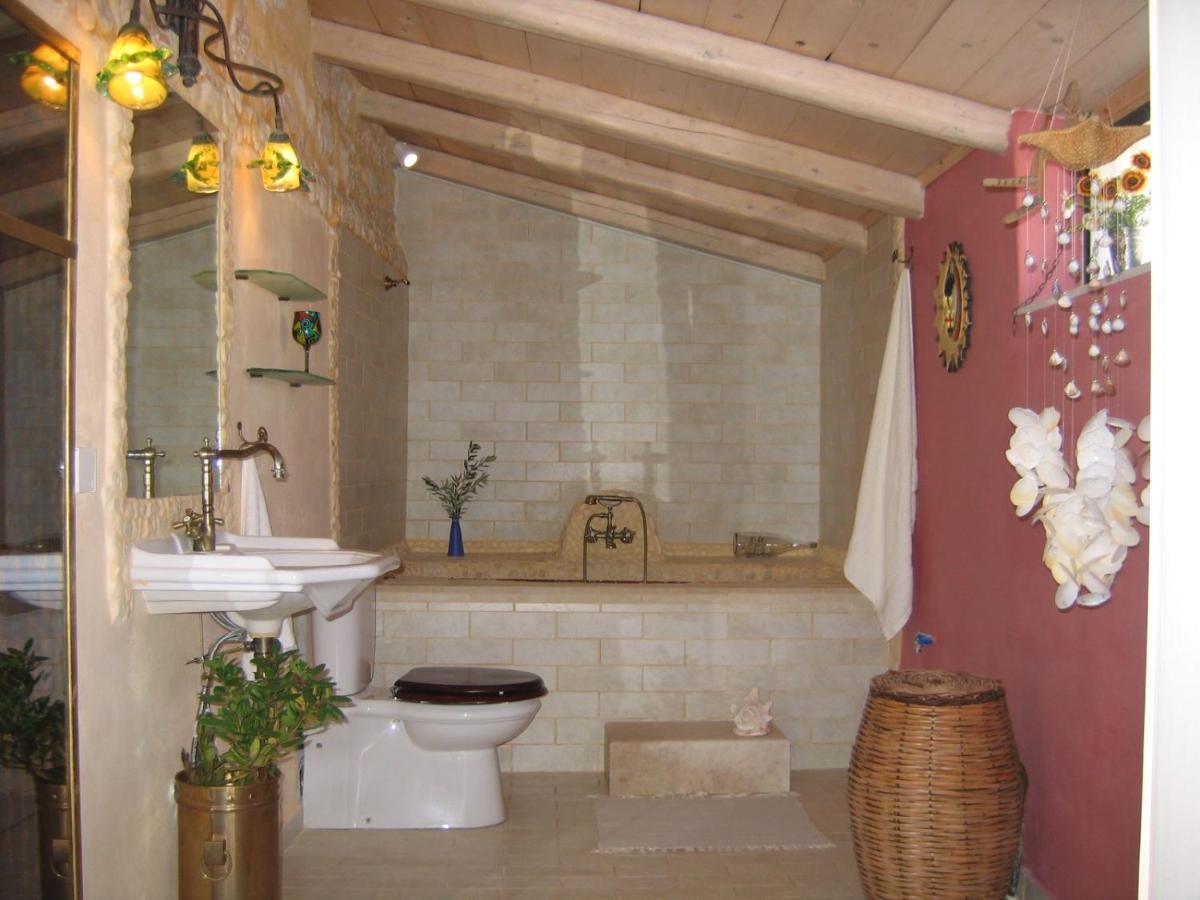 Luxury Harron 4 Bed Private Pool Agios Nikolaos Villa *
