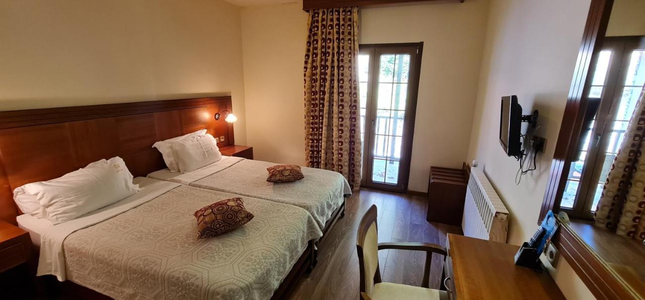 Manthos Mountain & Hotel Chania (Thessaly)