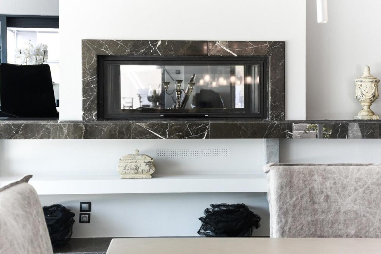 Luxury Beachfront Selenia Platinum In Sounio *