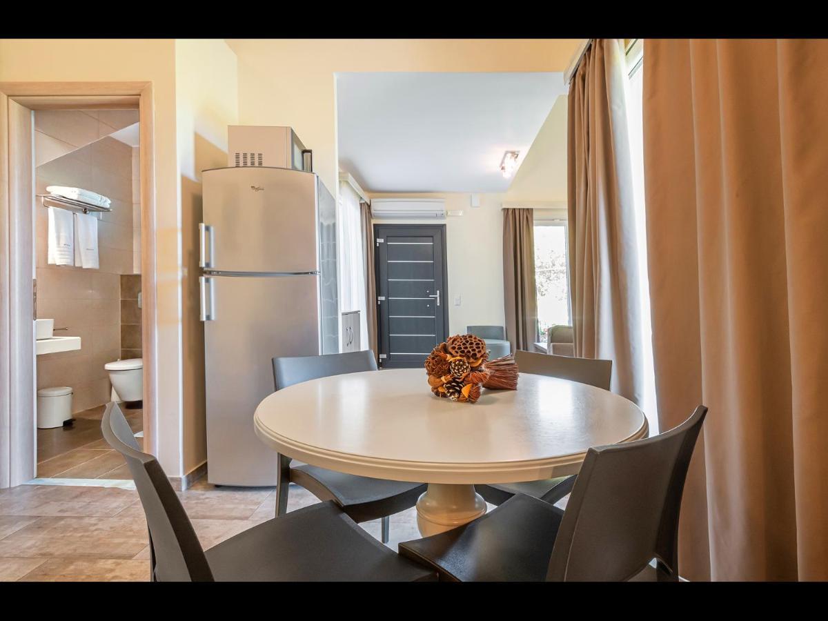 Villas Marajo Villa *