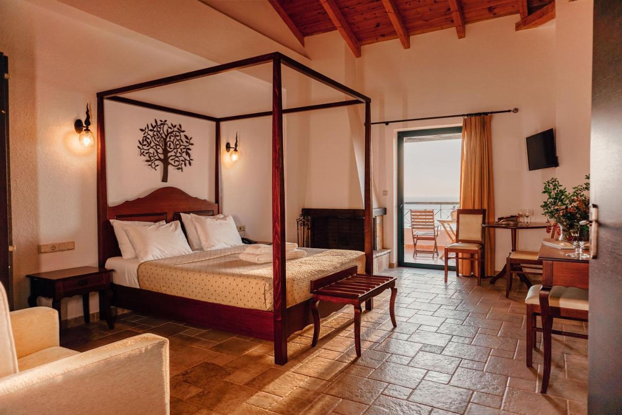 Natura Club & - Adults Only Hotel