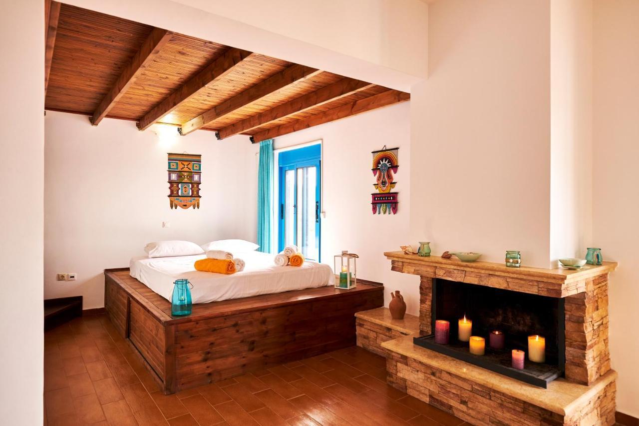 Villa Nerida Beachfront